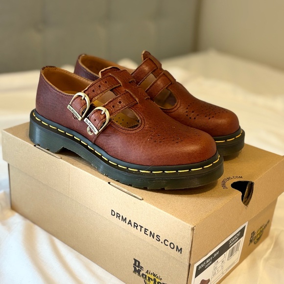 Dr. Martens Ambassador Mary Jane Shoes - Picture 2 of 7